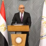 وزير التربية والتعليم والتعليم الفني محمد عبد اللطيف