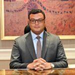 وزير الإسكان شريف الشربيني