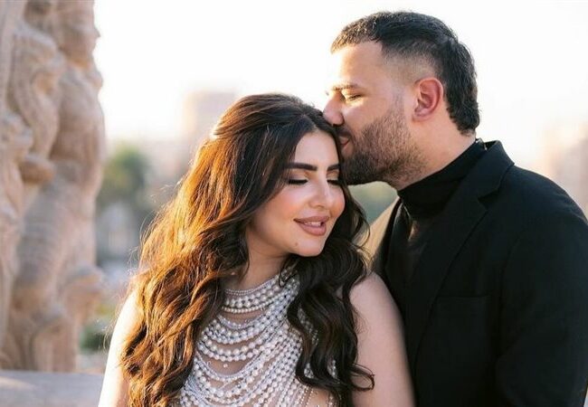 مسلم وزوجته يارا تامر