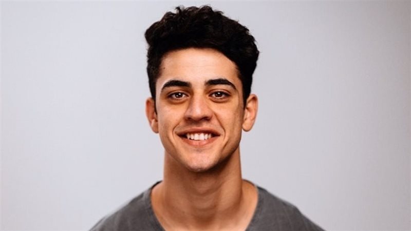 آدم الشرقاوي