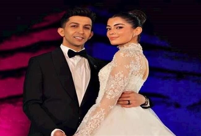 ليلى أحمد زاهر و هشام جمال