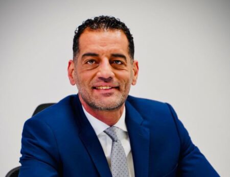 حسام رضا الرئيس التنفيذي لشركة جذور