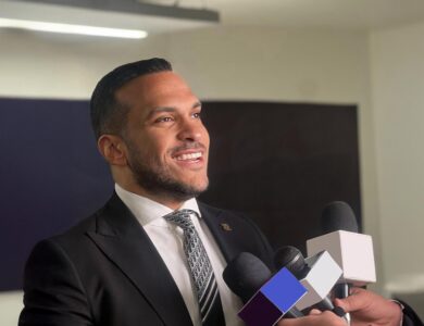 الدكتور عبد الرحمن عصام الرئيس التنفيذي لشركة AEMP