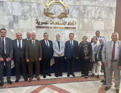لقاء رئيس الضرائب مع ممثلي اتحاد الصناعات المصرية