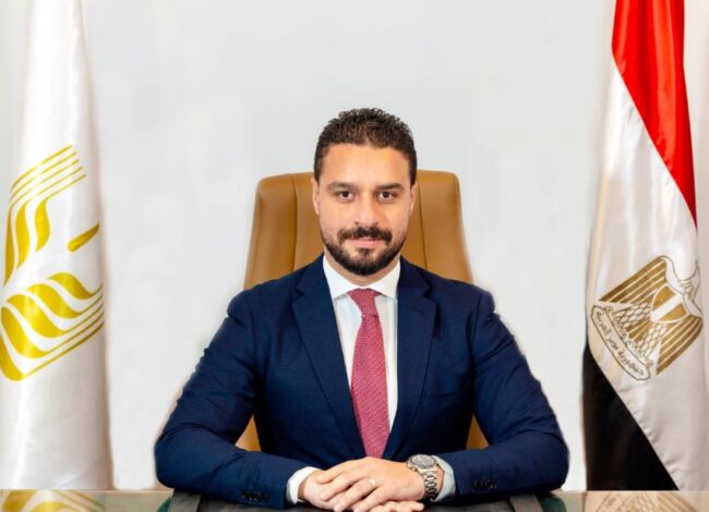 سراج عبد الفتاح يتولى مهام رئيس مجموعة تطوير الأعمال والمبيعات بالبنك الزراعي المصري
