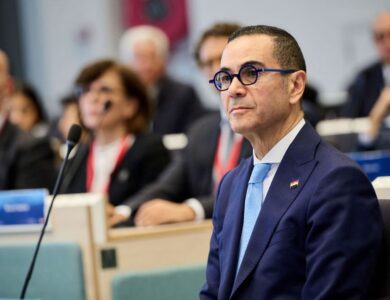 شارك المهندس حسن الخطيب، وزير الاستثمار والتجارة الخارجية، في أعمال القمة المصرية الأوروبية التي عقدت بمقر المفوضية الأوروبية في بروكسل. بمشاركة وزراء الخ