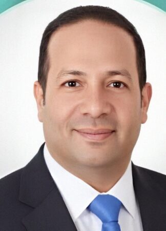 جمال حسين رئيس مصلحة الخزانة العامة وسك العملة الجديد