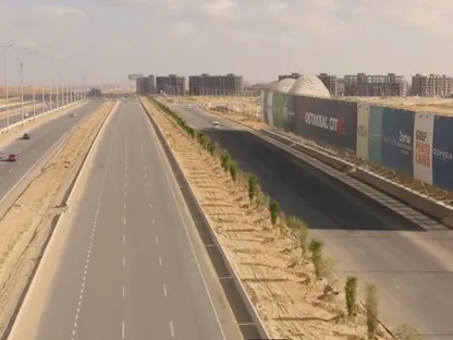 تستعد شركة الشرق الأوسط للتنمية والاستثمار العقاري، المملوكة لرجل الأعمال والملياردير محمود الجمال، لإطلاق مشروع عقاري ضخم على مساحة 500 فدان شرق العاصمة المصرية. بالشراكة مع شركة ميدار للتطوير، وفقا لتصريحات خاصة لمصدر لموقع الشرق.