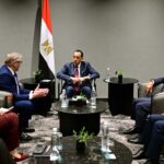 رئيس الوزراء يلتقي مسئولي شركة "أنجلو جولد أشانتي" المستثمرة في منجم السكري للذهب