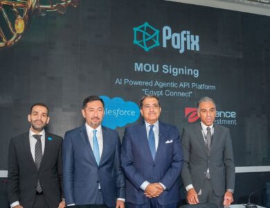 "eFinance" تتعاون مع "Salesforce" لإنشاء منصة "API" المدعومة بالذكاء الاصطناعي