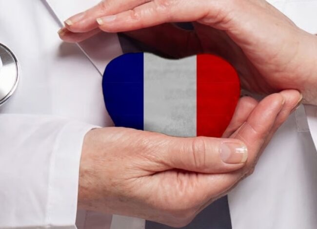 الجمود السياسي والصحي في فرنسا يمنع تبني البدائل الفعالة ويفاقم أزمة التدخين