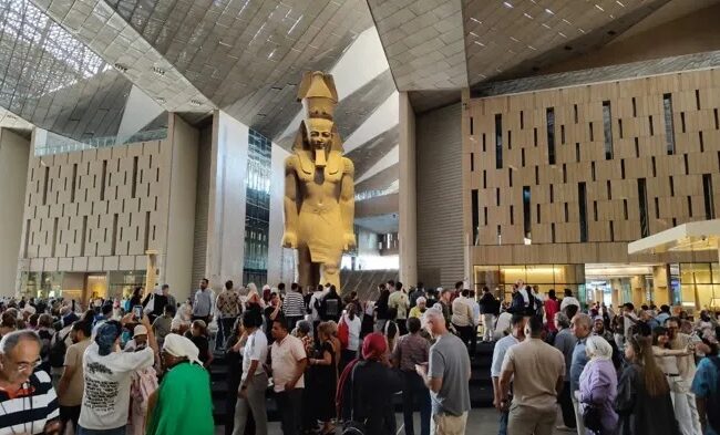 إقبال غير مسبوق على المتحف المصري وحجز التذاكر أونلاين
