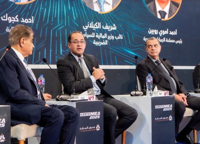 أحمد كجوك وزير المالية خلال جلسة نقاشية حول تشجيع الاستثمار والتصدير بمؤتمر "الصناعة والنقل"