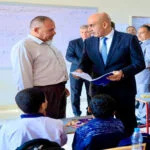 وزير التربية والتعليم في جولة بأحد المدارس - أرشيفية