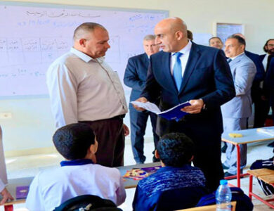 وزير التربية والتعليم في جولة بأحد المدارس - أرشيفية
