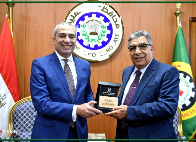 رئيس البنك الزراعي المصري يلتقي محافظ الدقهلية