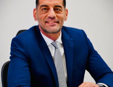 حسام رضا، الرئيس التنفيذي لشركة جذور، إحدى أبرز شركات التطوير العقاري في مصر والمنطقة،