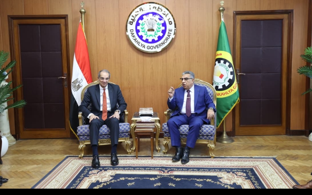 وزير الاتصالات يزور مقر شركة القمم qTech بمدينة المنصورة