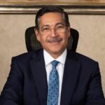 حسن غانم الرئيس التنفيذي العضو المنتدب لبنك التعمير والإسكان