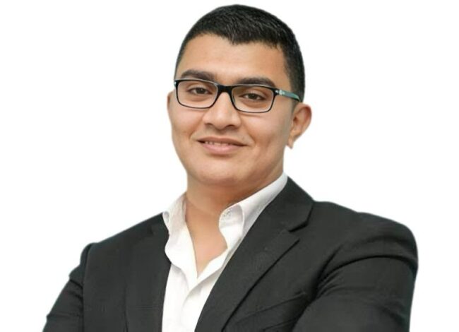 د. أحمد أبو علي – الباحث والمحلل الاقتصادي