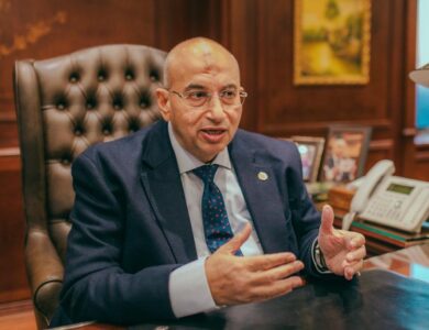 النائب أشرف عبد الغني، أمين سر اللجنة الاقتصادية بمجلس الشيوخ مؤسس جمعية خبراء الضرائب المصرية