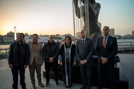 "ممشى أهل مصر" يحتفي أسر شهداء الجيش والشرطة