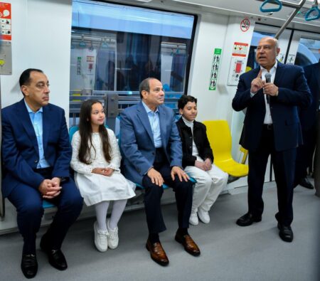 السيسي يفتتح مونوريل شرق النيل ومنطقة النهر الأخضر في عيد الفطر 2026