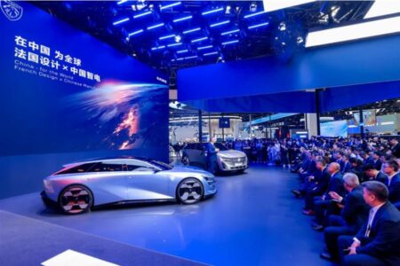 PEUGEOT تكشف عن سيارتين جديدتين في معرض بكين الدولي للسيارات 2026