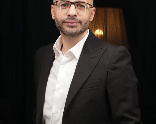 ل الدكتور وليد فاروق، الباحث في شؤون الذهب والمجوهرات ومدير «مرصد الذهب» للدراسات الاقتصادية