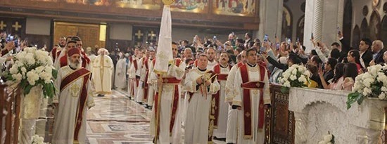 البابا تواضروس الثاني يقود قداس عيد القيامة بالكاتدرائية المرقسية