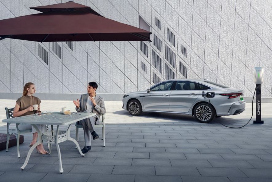 "شيري" تطلق تجربة قيادة عالمية غير مسبوقة في "تشنجده"