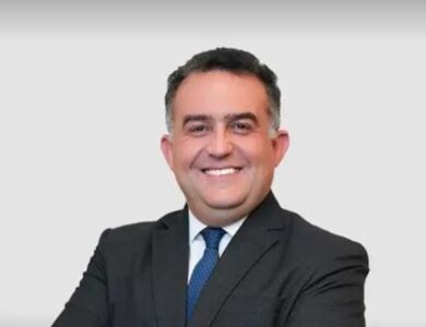 عمر صادق رئيس البورصة المصرية الجديد