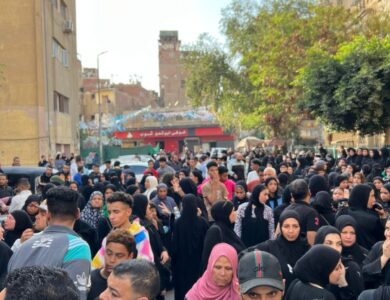 انهيار وبكاء في وداع ضحايا مصنع الزاوية الحمراء.. مشاهد مؤثرة تودّع الفتيات
