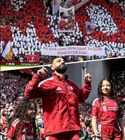 محمد صلاح يبكي في وداع ملعب أنفيلد وجماهير ليفربول