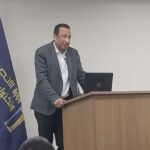 المهندس رأفت هندي وزير الاتصالات وتكنولوجيا المعلومات خلال جولته بمحافظة بني سويف