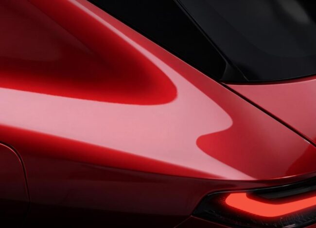 Alfa Romeo new C-SUV design teaser