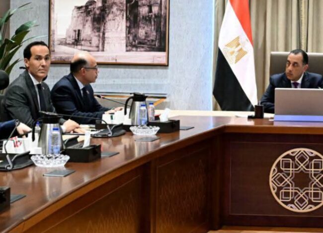 وزير الاستثمار يعلن لرئيس الوزراء منصة رعاية المستثمرين جاهزة للإطلاق خلال فترة قريبة جدًا