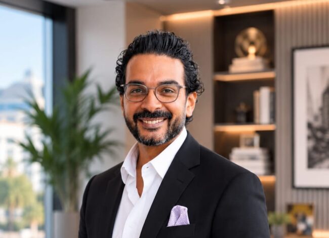 محمد الشباسي، المدير التنفيذي العالمي (Global Executive Director & CEO)