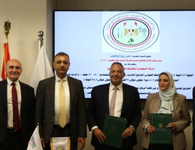 وقعت شركة السويدي ثلاثة عقود استراتيجية مع الشركة المصرية لنقل الكهرباء.