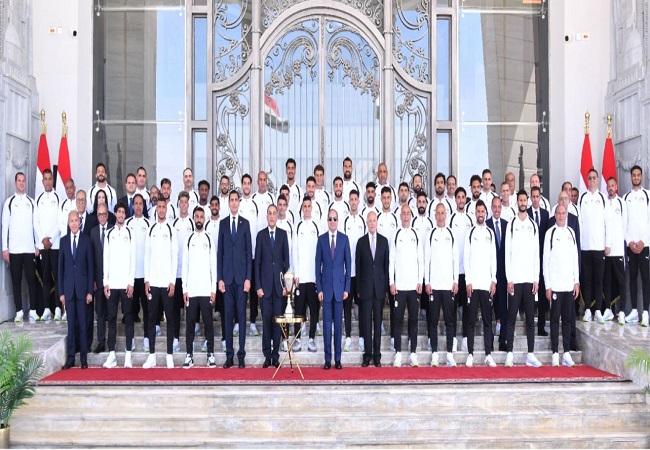الرئيس السيسي يستقبل منتخب مصر