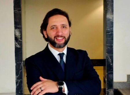 أحمد ممدوح رئيسًا للقطاع التجاري بمجموعة ميثاق العربية للتطوير العمراني