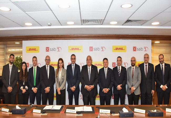 بنك saib يشارك «دي اتش ال اكسبرس» لتطبيق مبادرة «Go Green Plus»