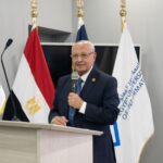 الدكتور أحمد حمد القائم بأعمال رئيس جامعة مصر للمعلوماتية