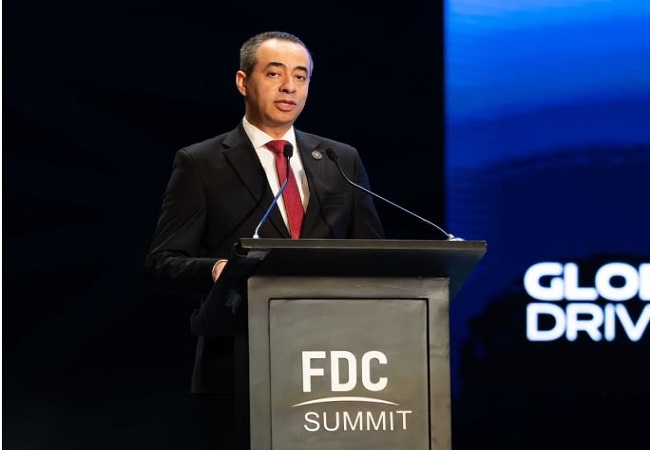 المهندس شريف يحيى مساعد وزير الاستثمار خلال الدورة الثامنة من FDC Summit