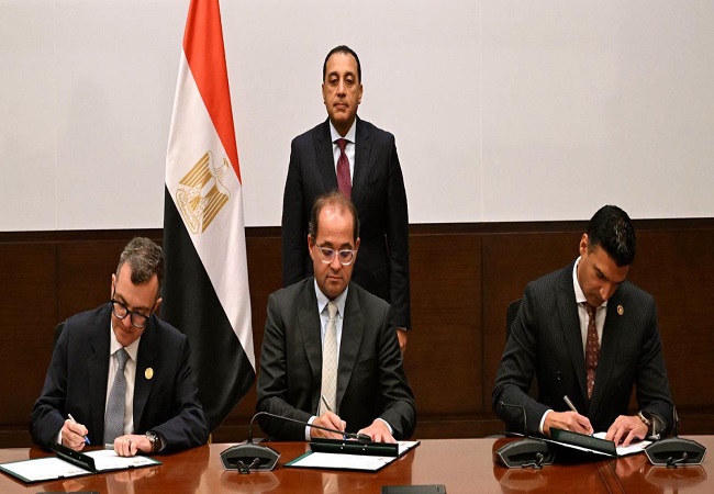 توقيع اتفاقية تسوية المديونية الحكومية التاريخية