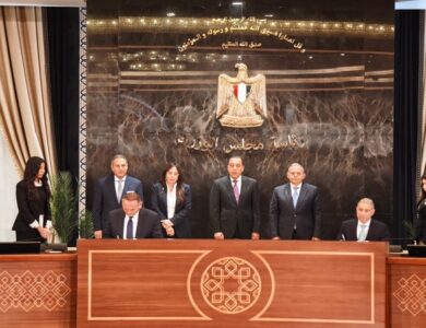 البنك الأهلي المصري وبنك مصر يوقعان عقد مع هايد بارك للتطوير العقاري لقطعة أرض جديدة بمنطقة التوسعات الشرقية بمدينة السادس من أكتوبر