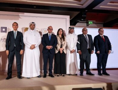 وزير الاستثمار والتجارة الخارجية يشهد إطلاق المنطقة الاستثمارية لعلم الروم القطرية